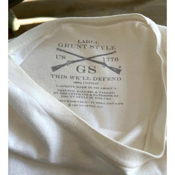 Grunt Style Mens White Short Sleeve T-Shirt With Patriotic Flag Design Size L - Picture 3 of 6